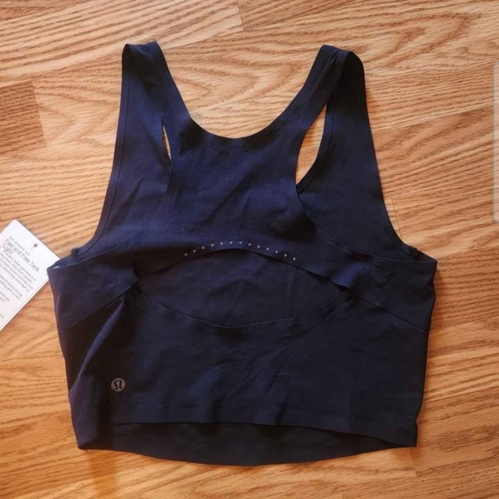 NWT Lululemon Fast And Free Tank Light Size S - Picture 2 of 6